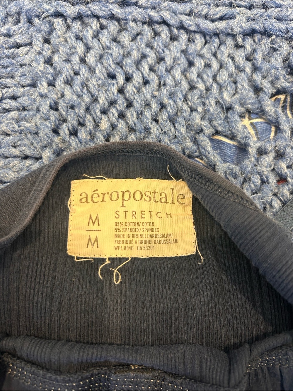 Aeropostale Navy Ribbed Cami Slip with White Trim - Picture 4 of 5